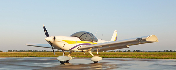 Zenith飞机 CH650