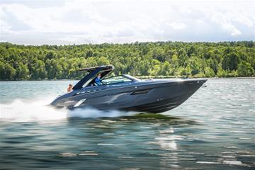 美国Cruisers敞篷游艇 338 South Beach Edition - Bow Rider