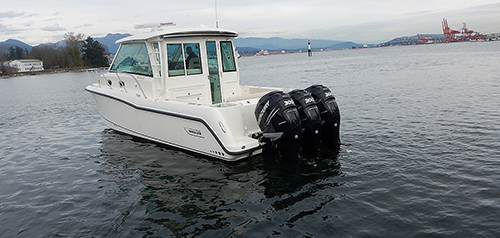 美国BOSTON WHALER钓鱼艇 345 Conquest Pilothouse