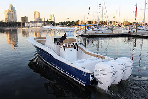 美国Buddy Davis中控台快艇 34 Center Console
