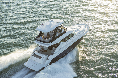 美国TIARA飞桥游艇 44 Flybridge