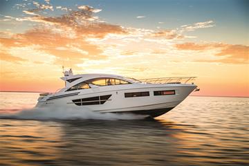 美国Cruisers运动游艇 60 Cantius