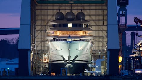 德国Lürssen超级游艇 AMADEA