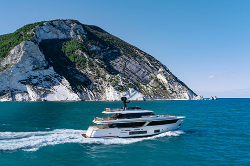 意大利Custom Line豪华游艇 CUSTOM LINE NAVETTA 30