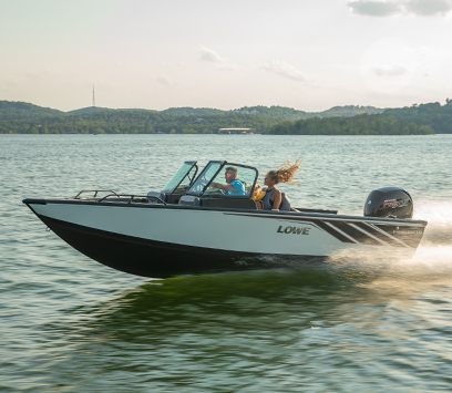 美国loweboats双控台渔船 FS 1900