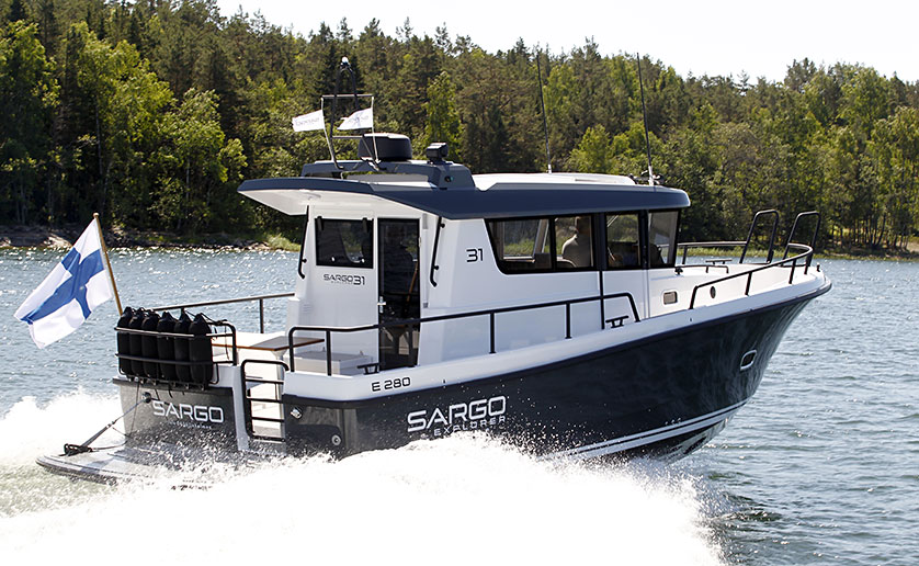 芬兰SARGO带舱巡洋舰 Sargo 31 Explorer Aft Door
