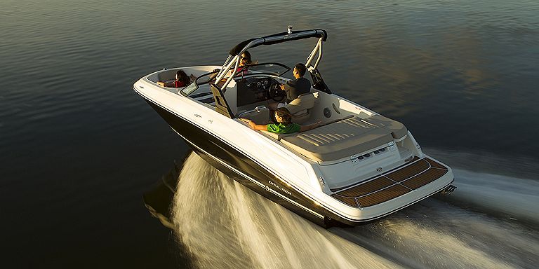 美国bayliner骑浪快艇 VR5 Bowrider